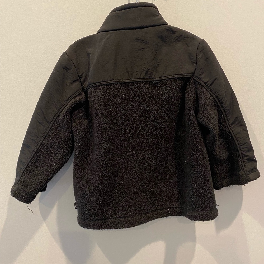 Children’s Place Fleece Jacket - Picture 2 of 3